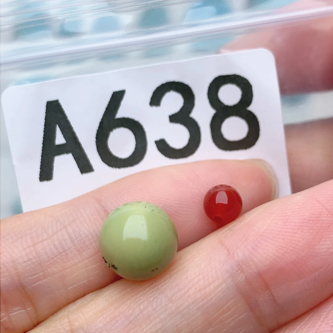 未镶嵌南红玛瑙珠宝奇石