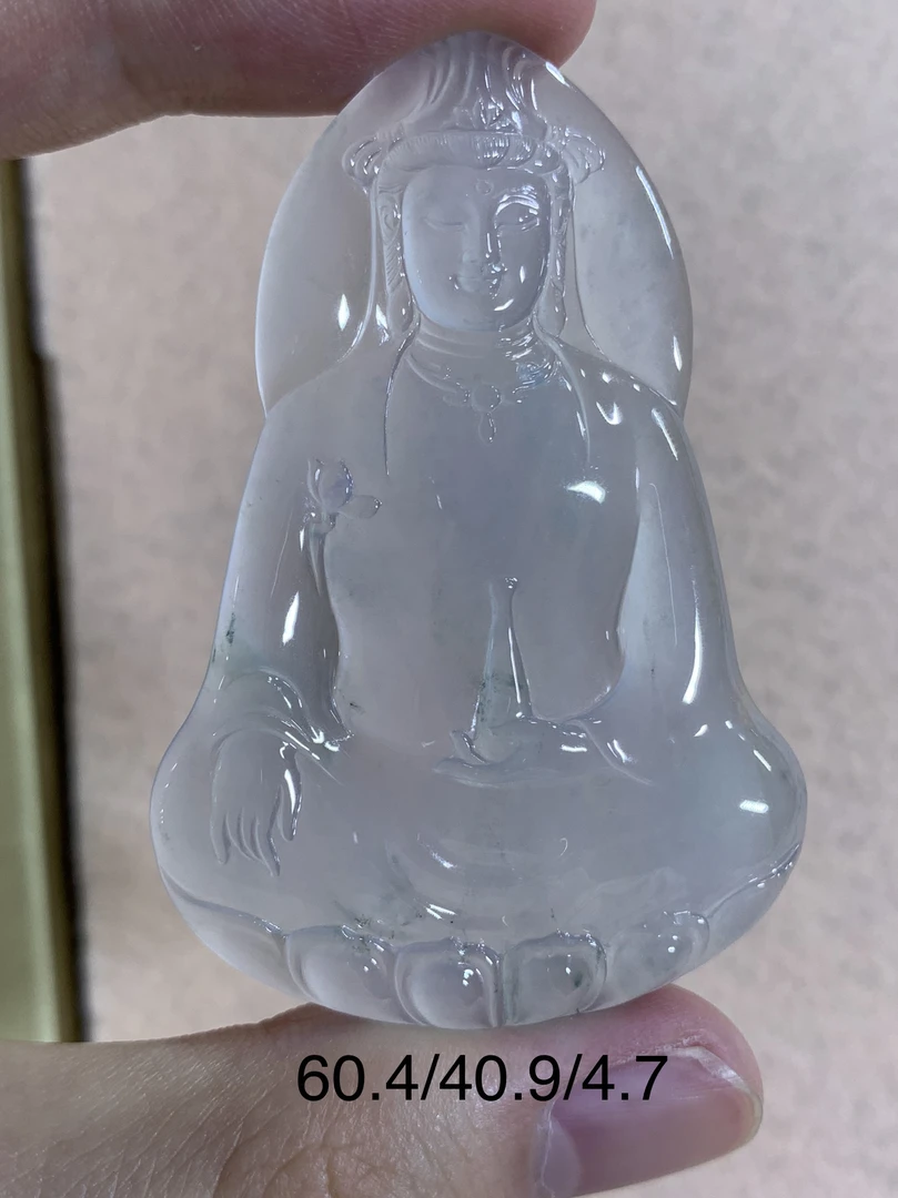天然缅甸翡翠A货素衣观音吊坠，正冰种水，完美一刀切男士佩戴