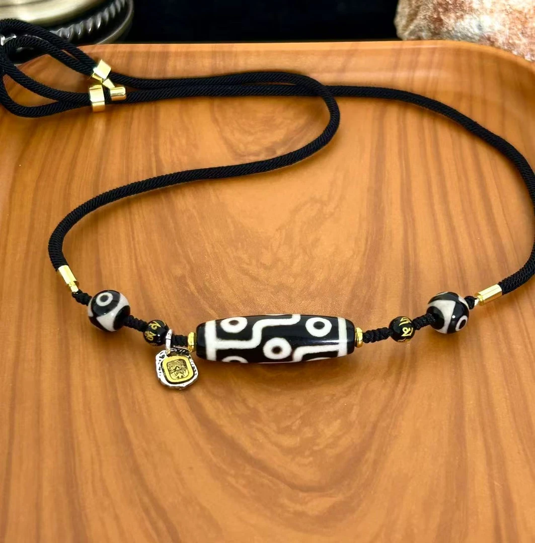 【千千娜娜】九眼小尺锁骨链玛瑙材质古法画线咬线扎实玛瑙九眼渗透