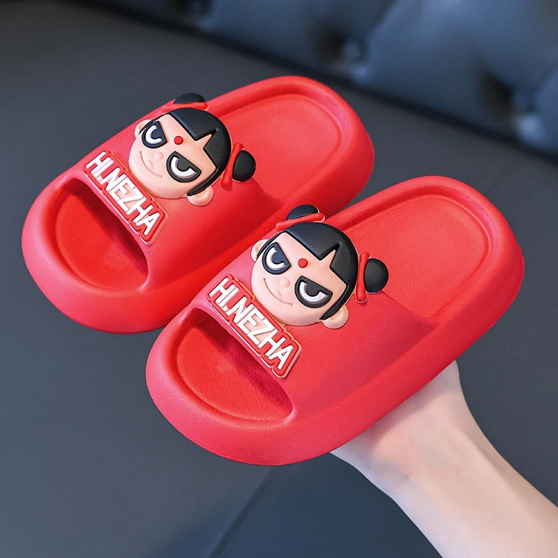 哪吒儿童拖鞋新男童拖鞋6-12岁防滑夏季卡通软底外穿凉拖鞋哪吒