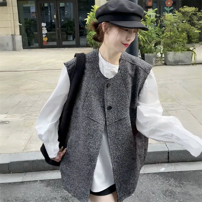 欧洲站小香风高级感不规则马甲女秋冬新款设计感洋气宽松马夹外套