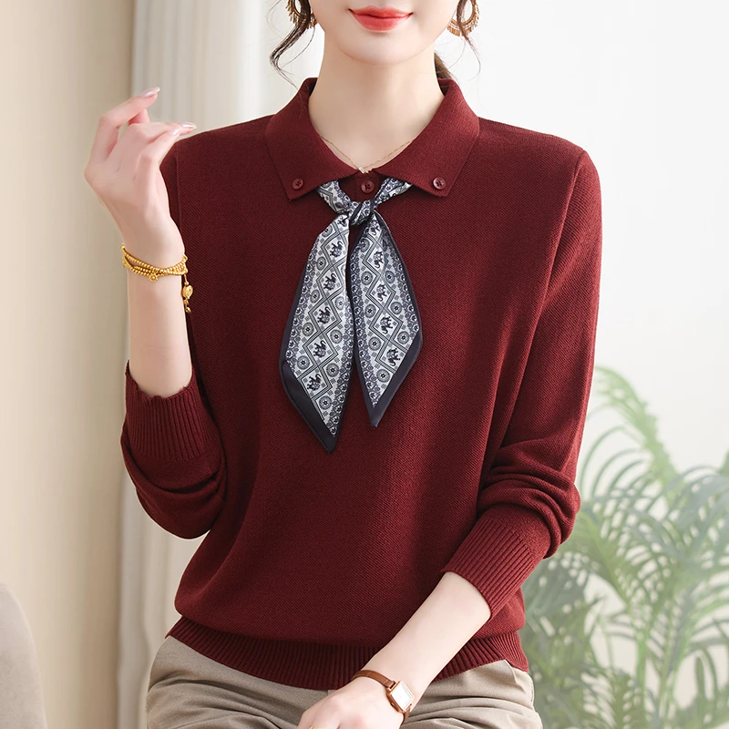 时尚常规款秋冬减龄洋气女装宽松型薄款中老年女装围巾领针织衫