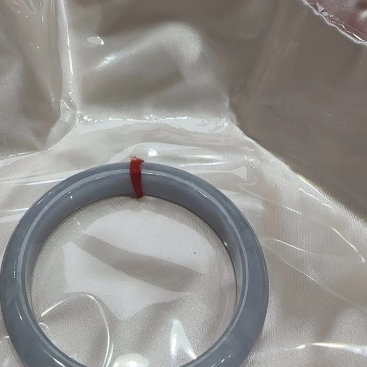 翡翠未镶嵌手镯翡翠手镯