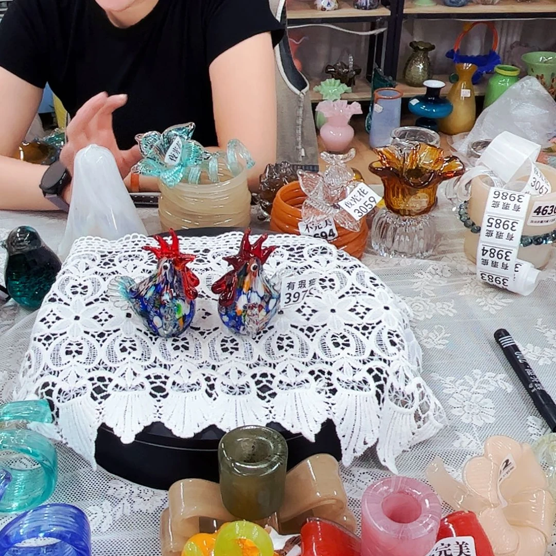 一对鸡 瑕 家悦琉璃工艺品