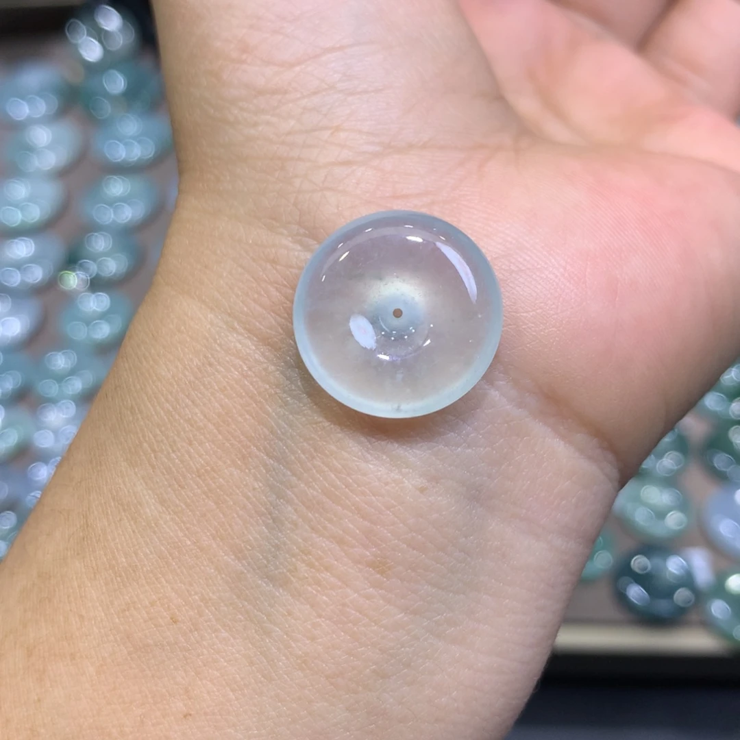 翡翠未镶嵌颈饰平安扣18.2^5.8