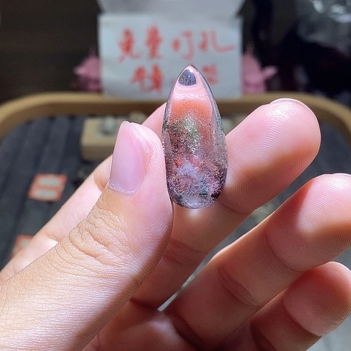 闲***编颈饰水晶未镶嵌水晶