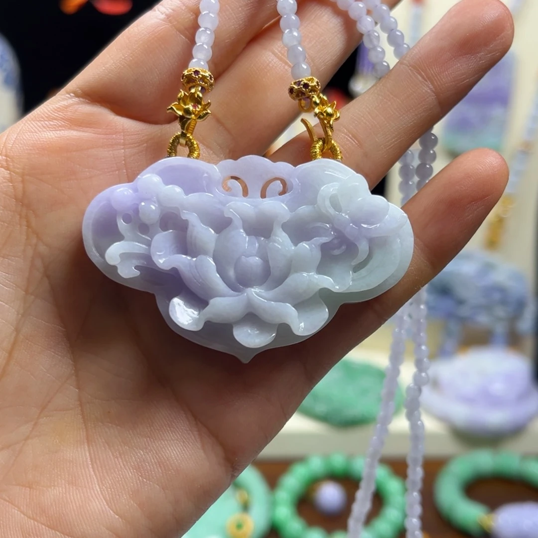 翡翠未镶嵌颈饰天然翡翠
