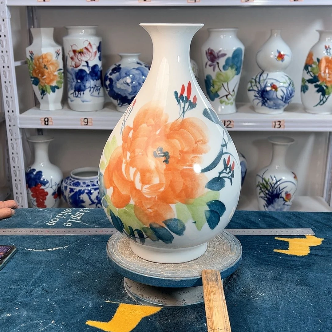 摆件景德镇陶瓷玉黄牡