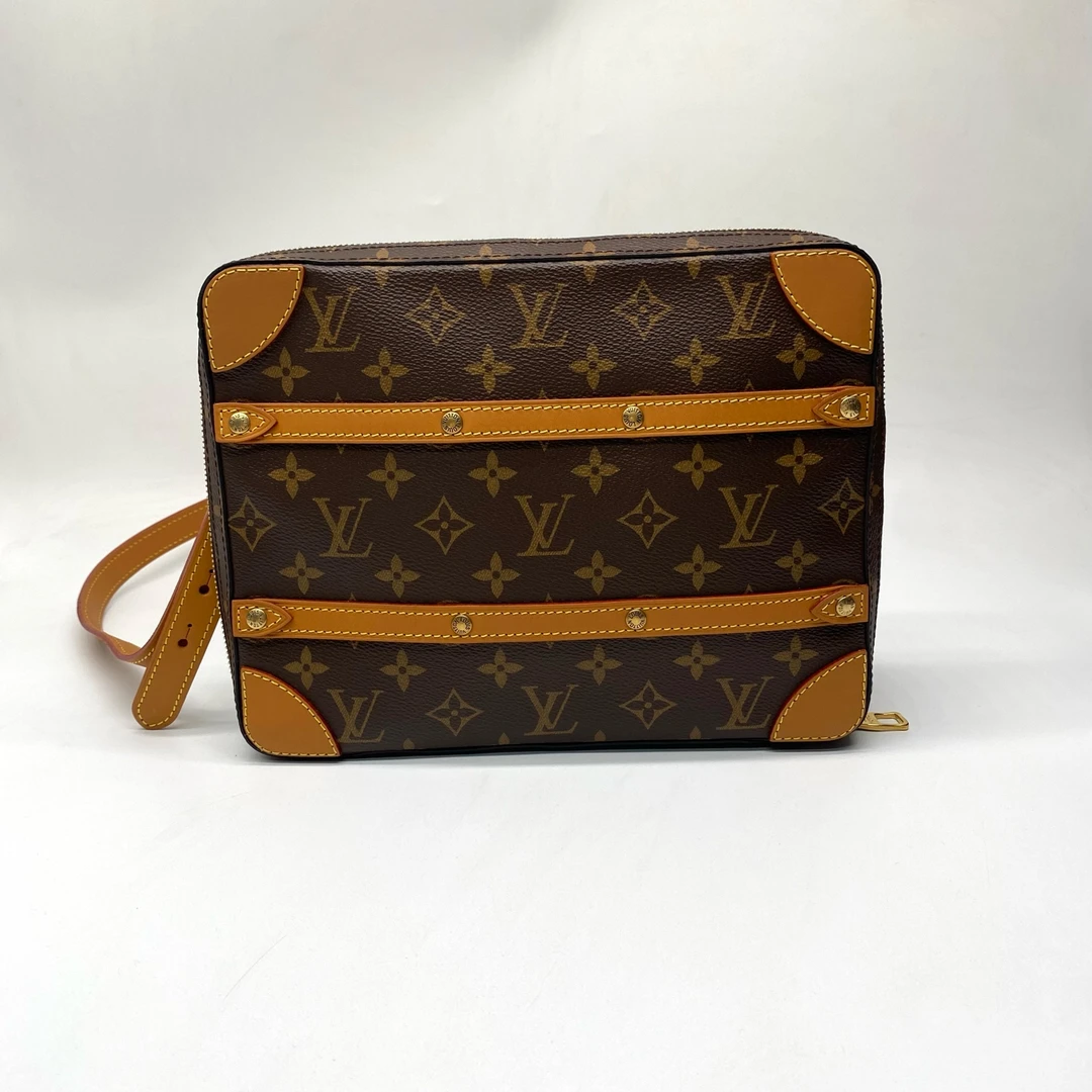 95新 LouisVuitton/路易威登 Soft trunk软盒子邮差包尺寸26×20