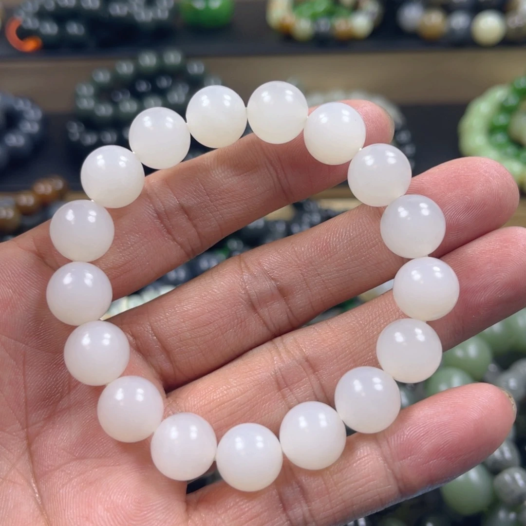 和田玉手串未镶嵌