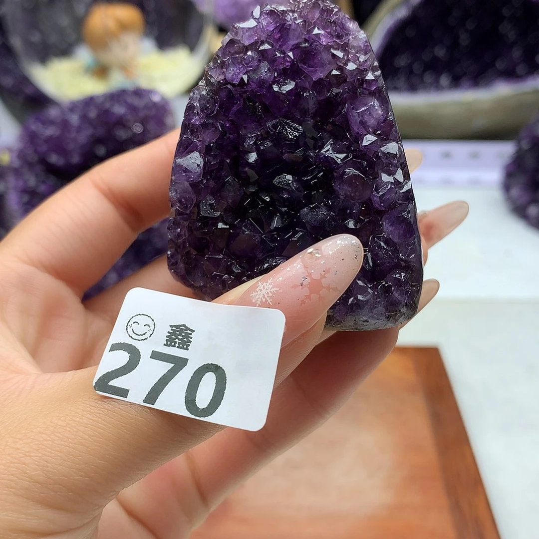 未镶嵌大型摆件（非配饰）水晶