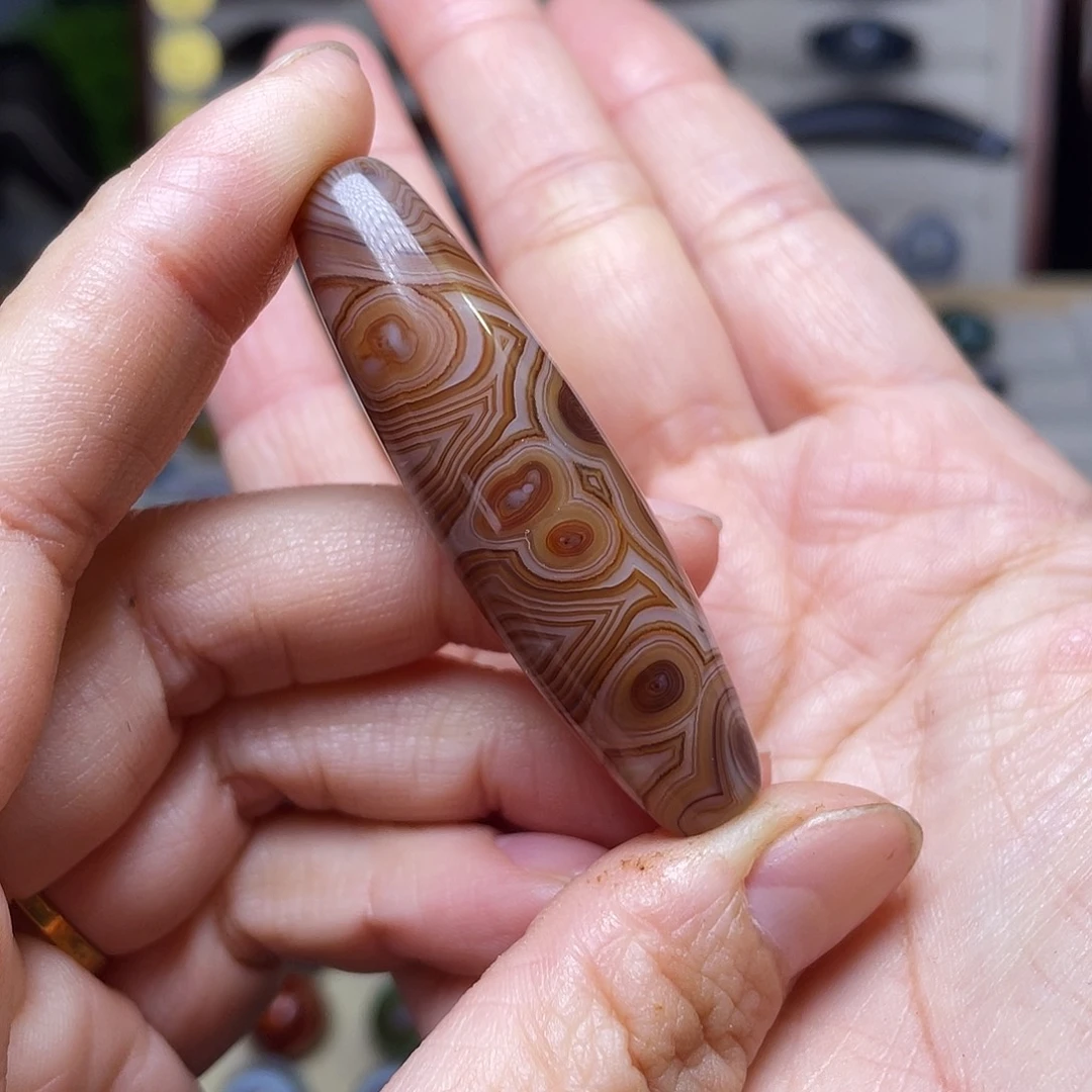 玛瑙/玉髓未镶嵌珠宝奇石