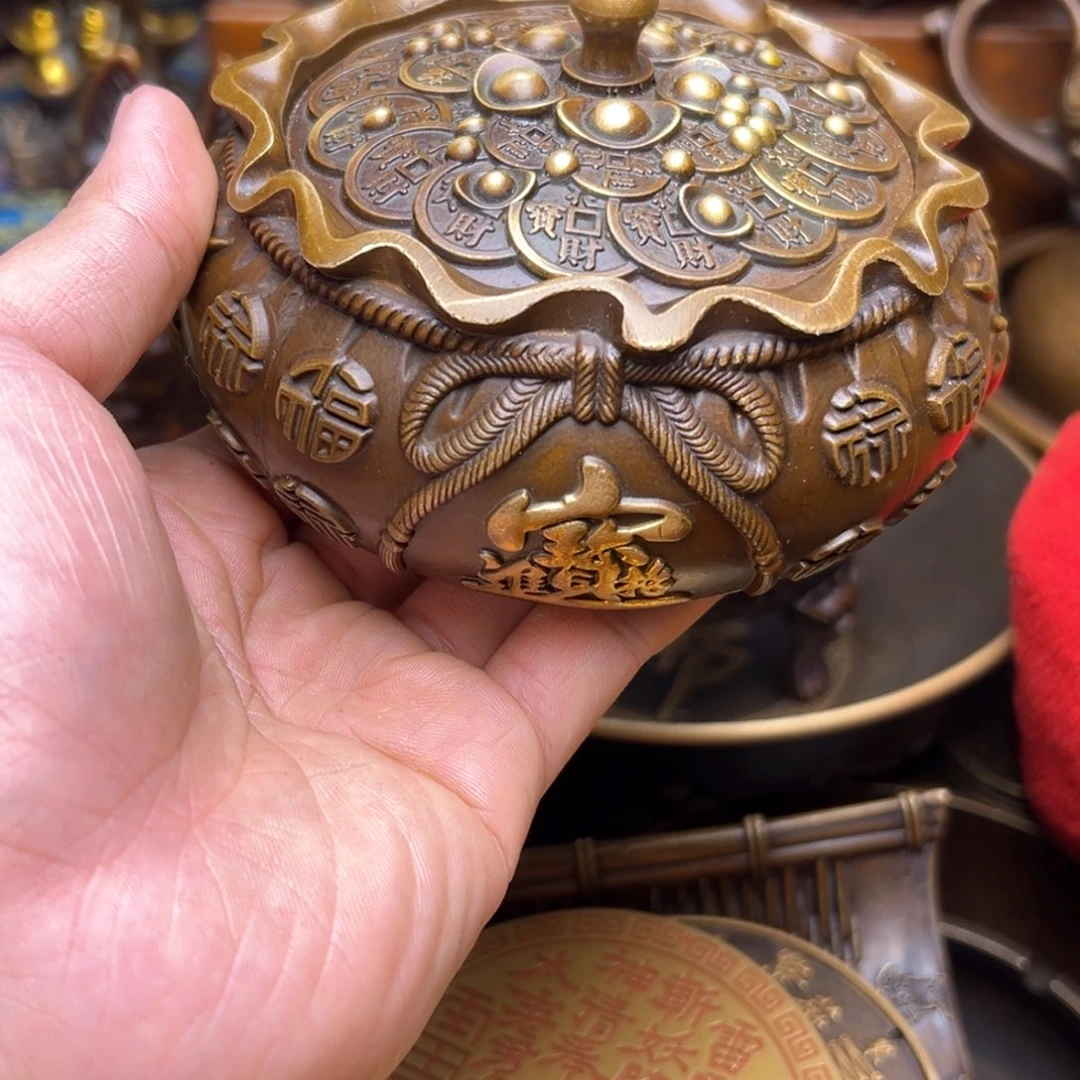 精美铜器点击下单