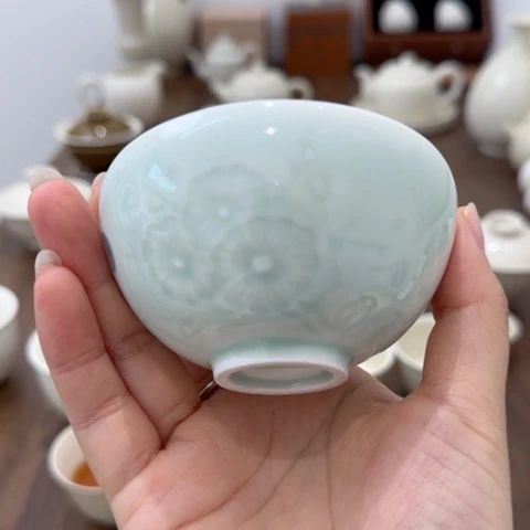 微瑕孤品窑变天青色梅花杯