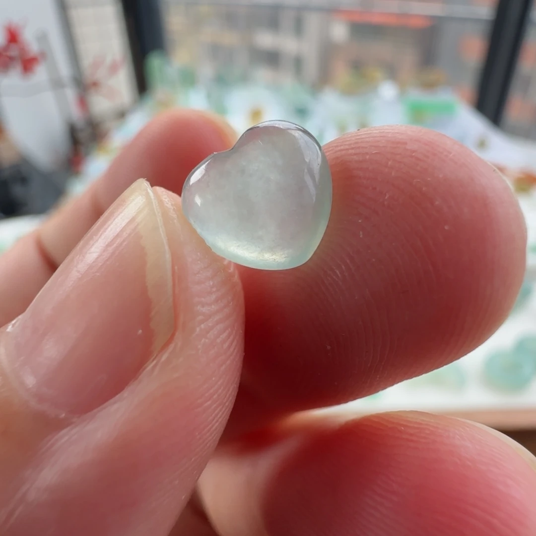 定制翡翠未镶嵌定制翡翠毛货不退不换