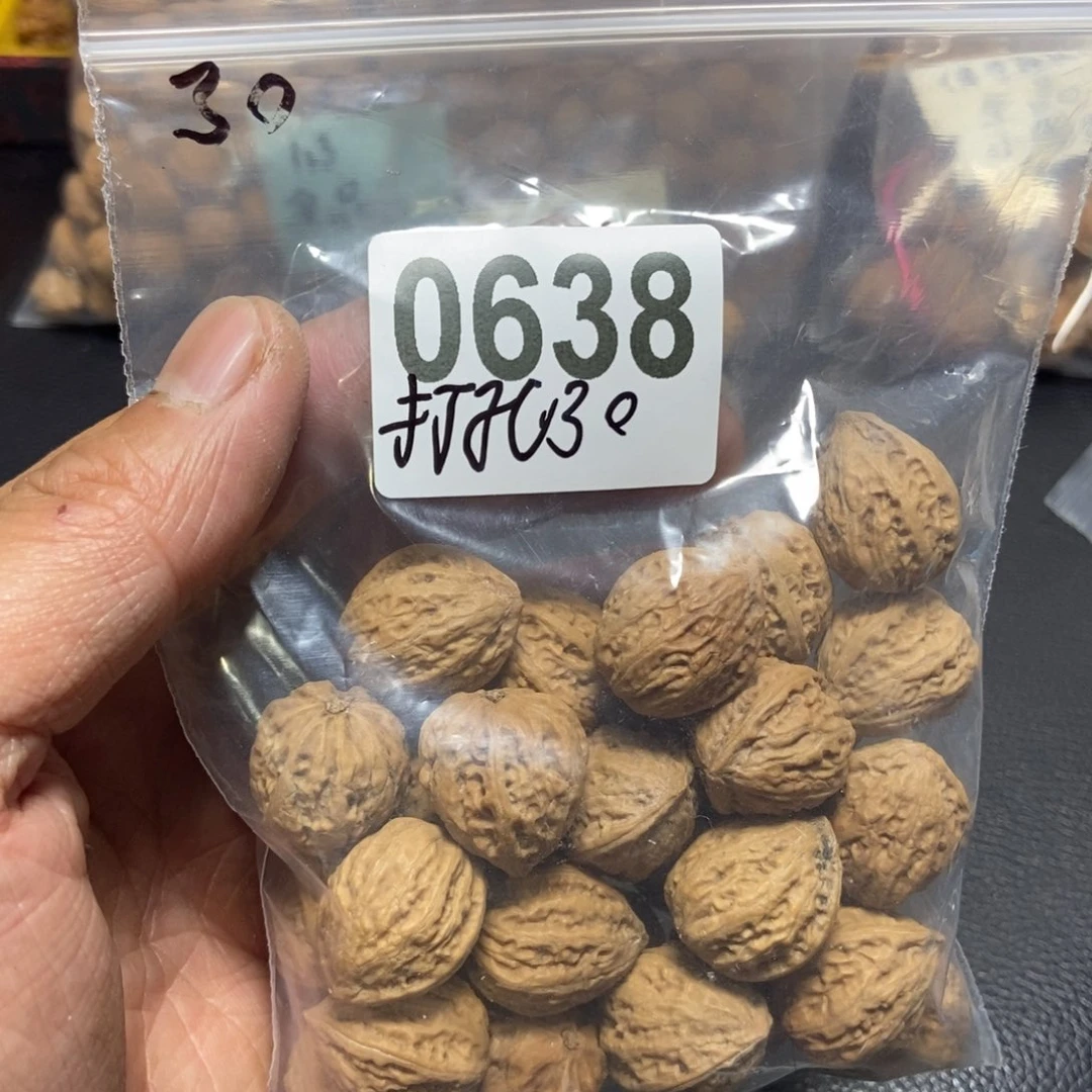 文玩核桃吊坠大**手秋子