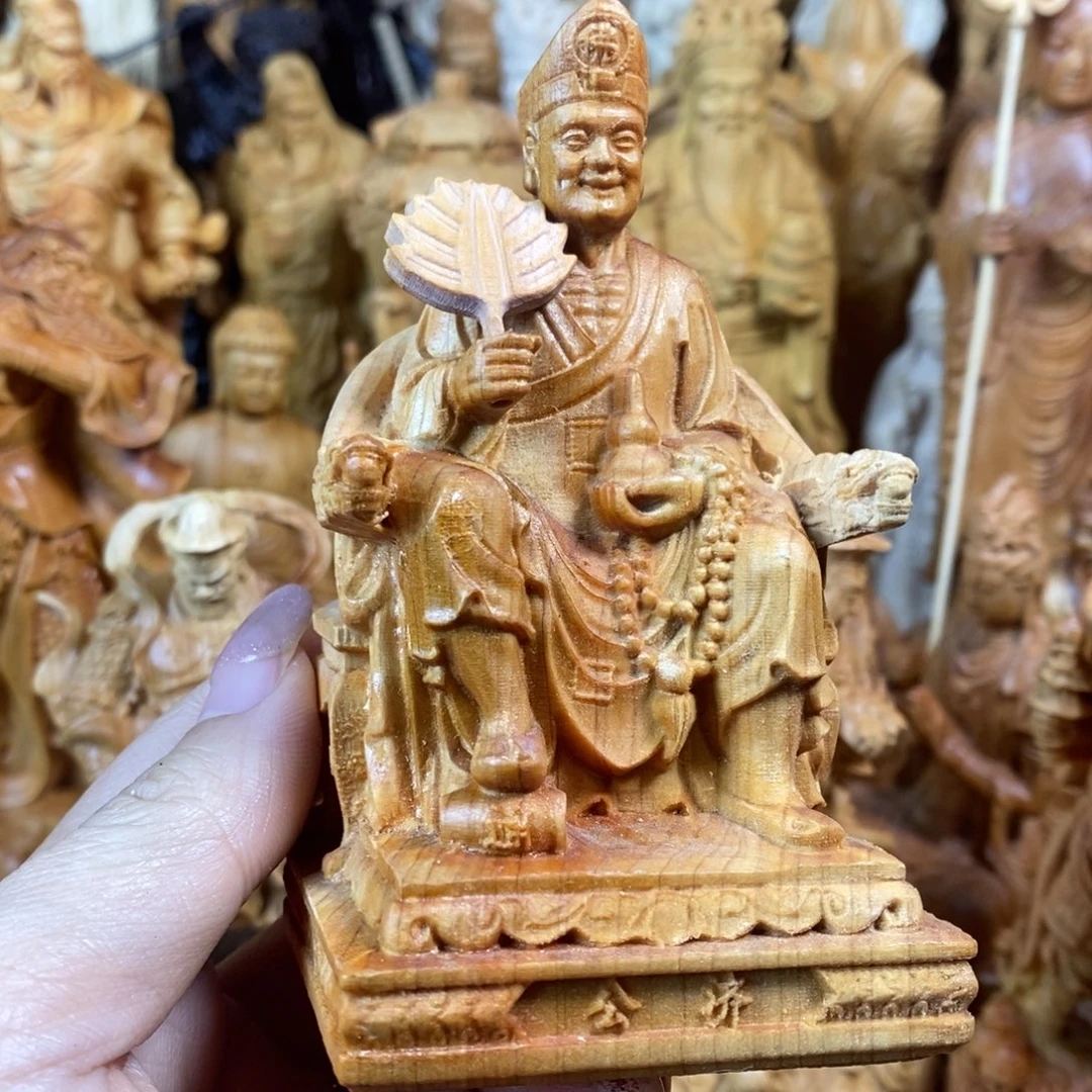 木崖柏10济公摆件