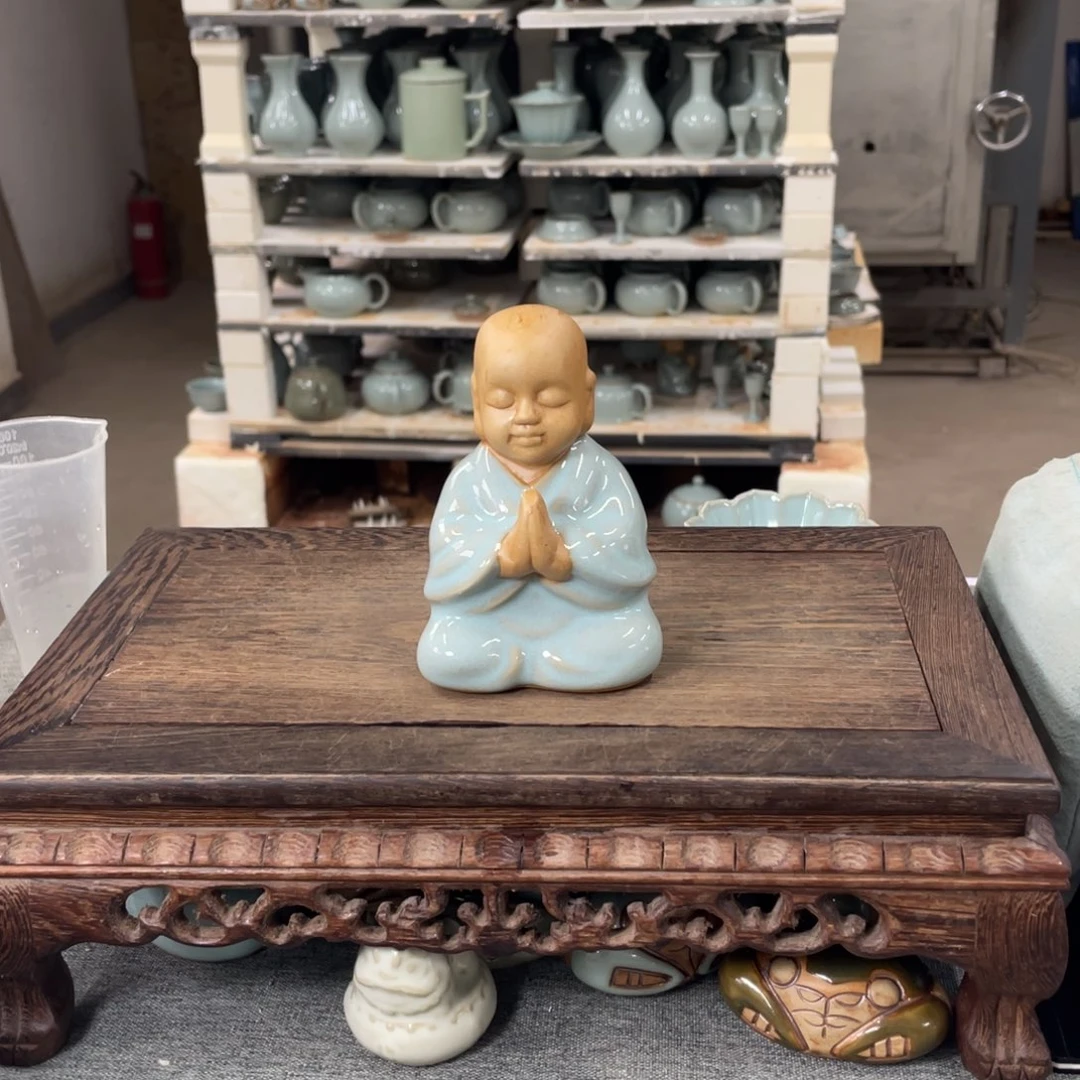 瓷片天青釉小和尚