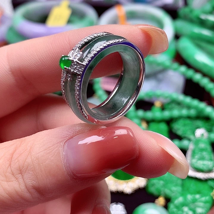 翡翠银S925镶嵌颈饰翡翠