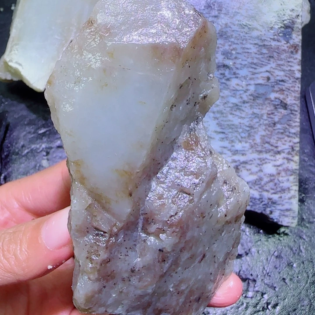 和田玉（糖玉）未镶嵌珠宝半成品