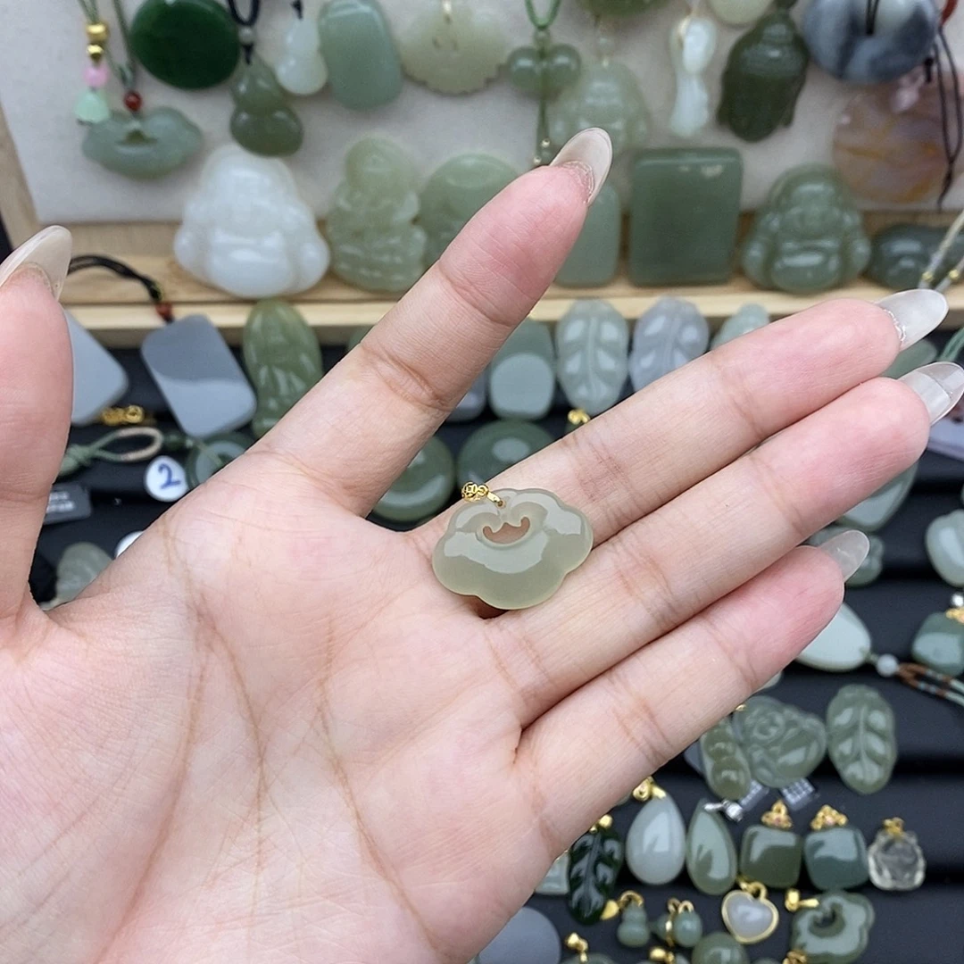 和田玉18K金镶嵌吊坠(不含链)