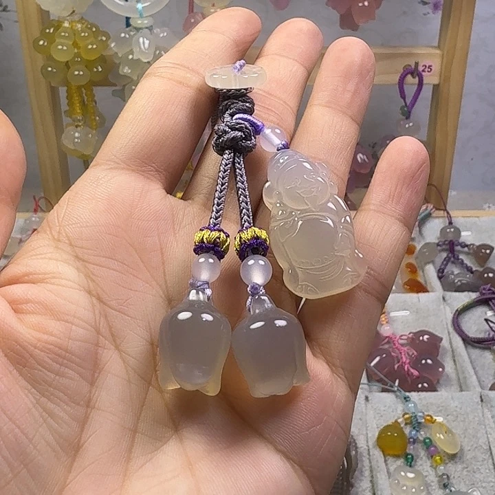 钥匙挂件财爷爷紫色款