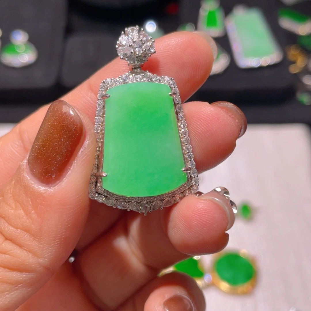 翡翠颈饰银S925镶嵌李****9精品