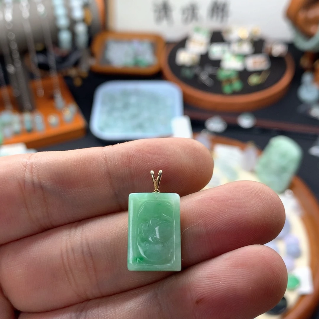 颈饰银S925镶嵌翡翠