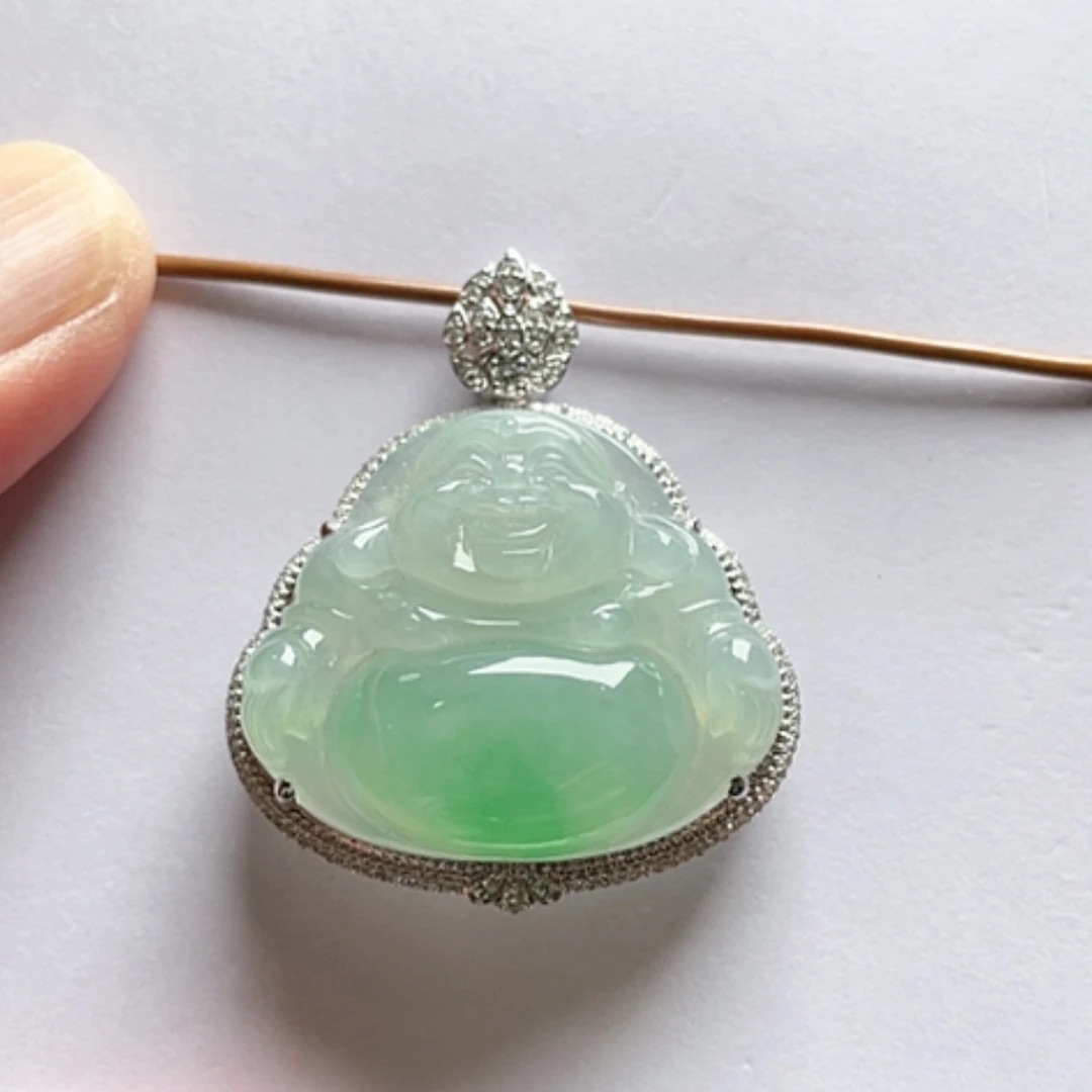 【闪购商品】吊坠(不含链)18K金镶嵌翡翠