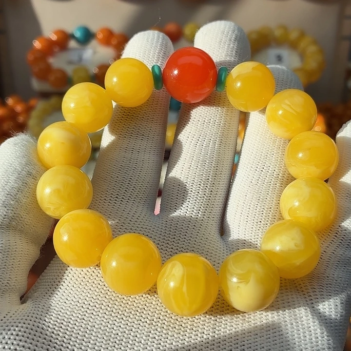 L***ྉ非金属鸡油黄色素串搭配一条