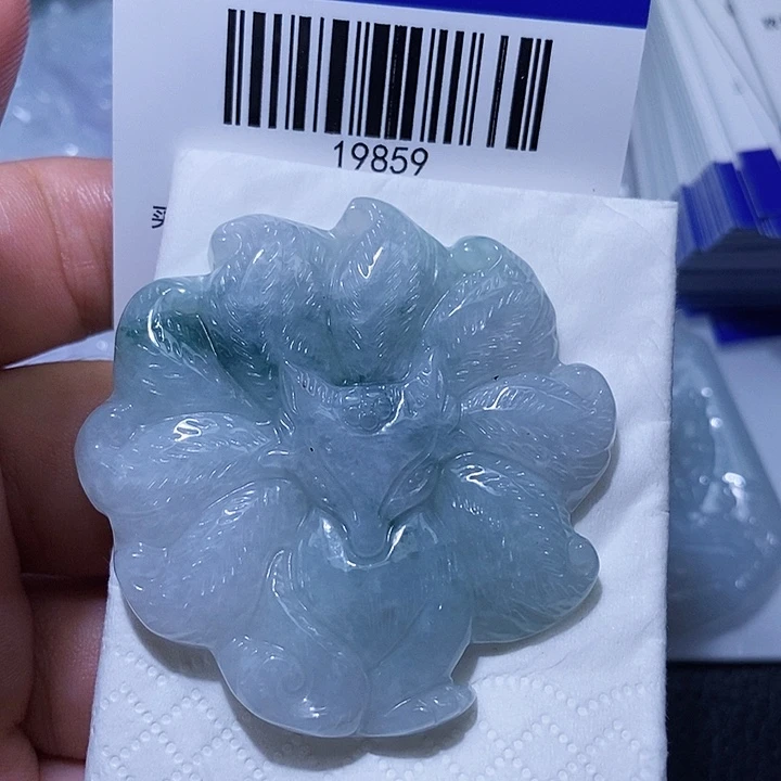 颈饰未镶嵌翡翠天光墟翡翠市场现金代购