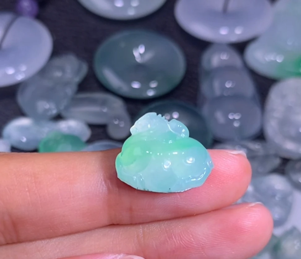 高冰飘阳绿色唐马