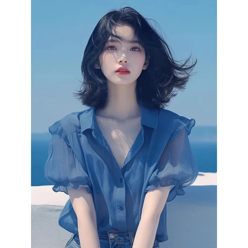 蓝色短袖衬衫女2025新款夏季宽松独特别致小衫法式泡泡袖雪纺上衣