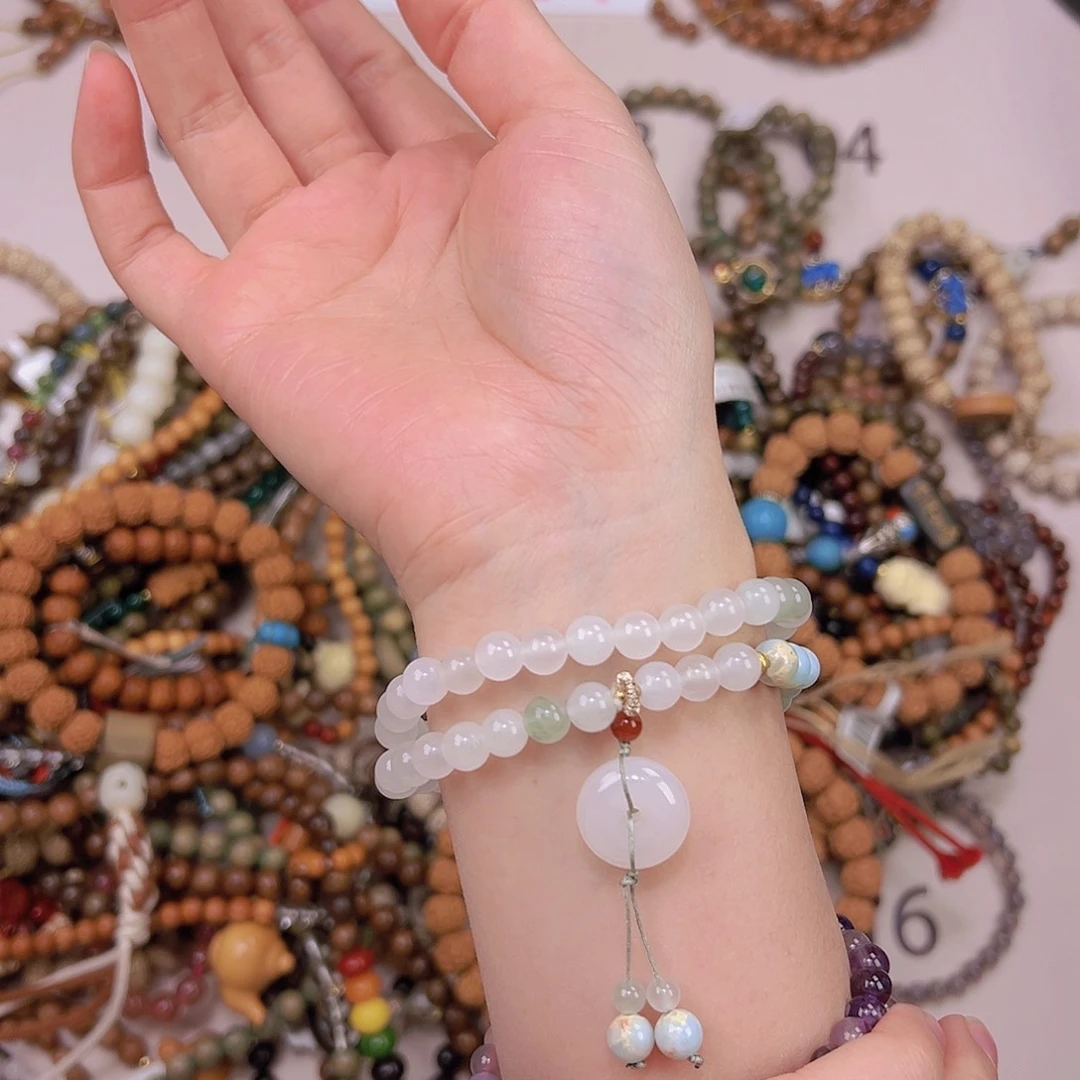 白玉菩提吊坠菩提