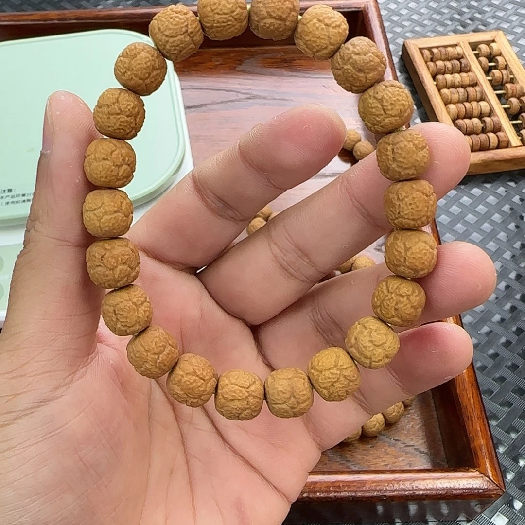 白玉菩提手串10饕餮