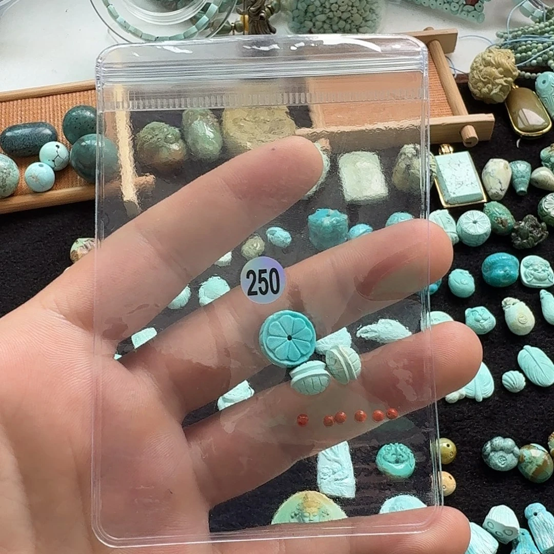 小***女南红玛瑙未镶嵌珠宝奇石