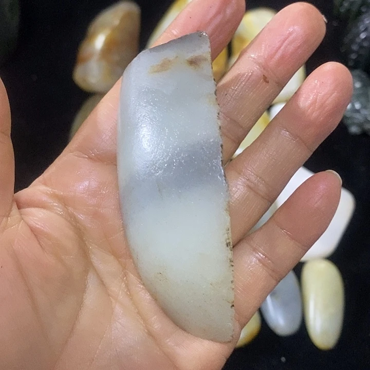 未镶嵌和田玉（糖玉）挂件