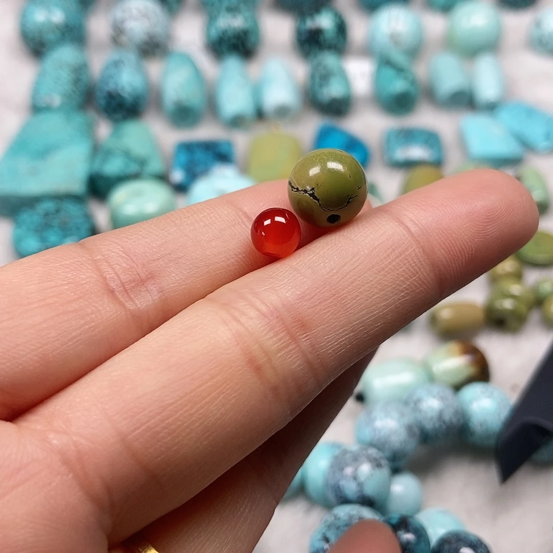 南红玛瑙未镶嵌珠宝半成品可**咸