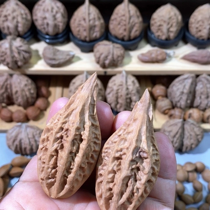 把件文玩核桃瑕疵