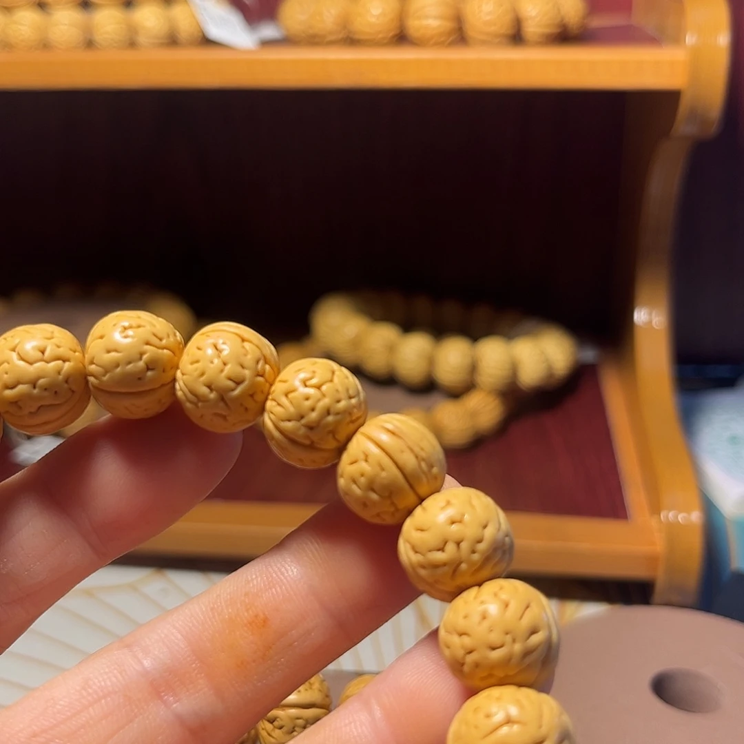 文玩核桃吊坠东北野生精品