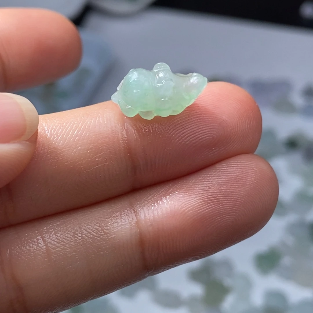未镶嵌定制翡翠翡翠