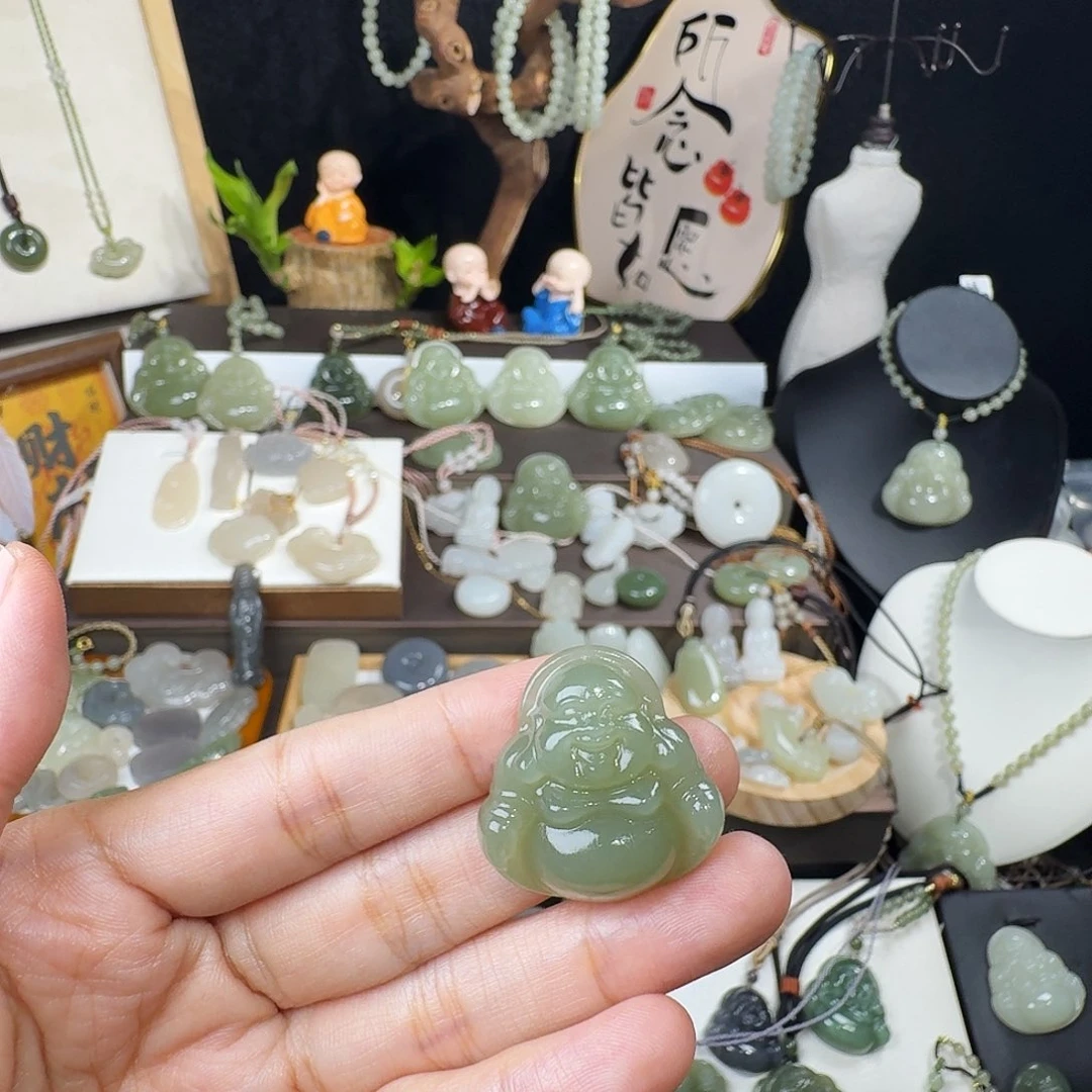 ⁺***₊和田玉未镶嵌颈饰