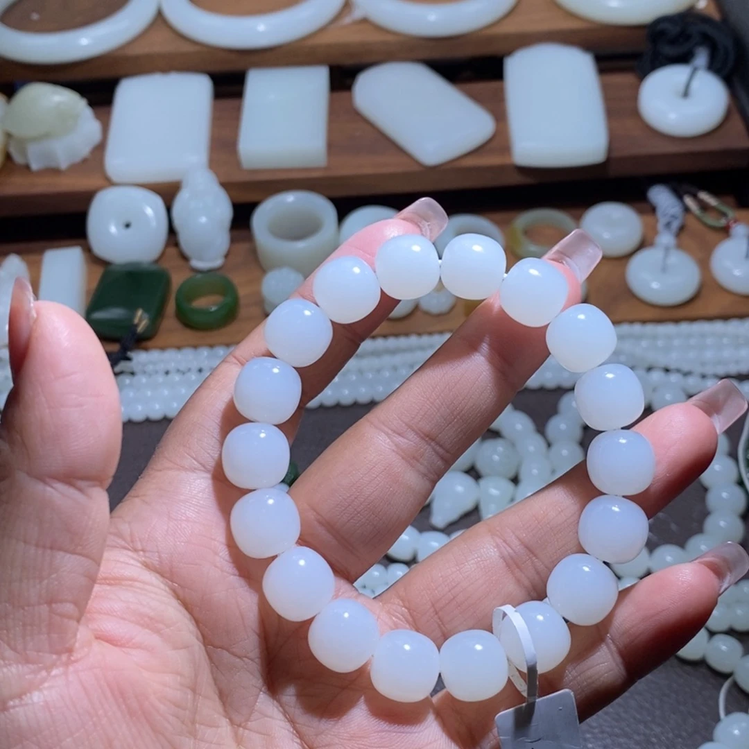 未镶嵌手链和田玉热****6