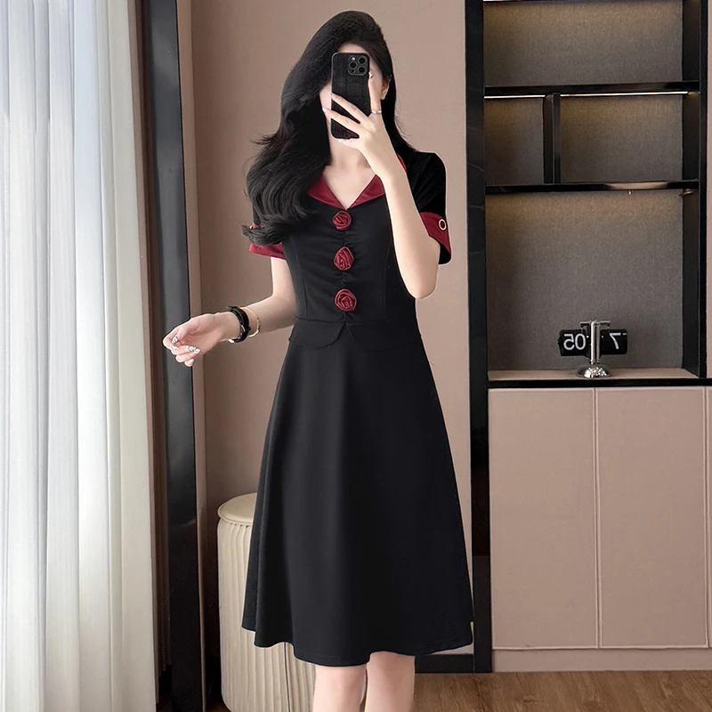 高级感赫本风拼色短袖连衣裙大码女装修身显瘦夏季新款气质小黑裙