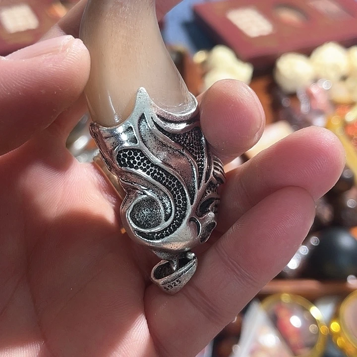 檀香紫檀（小叶紫檀）善*，