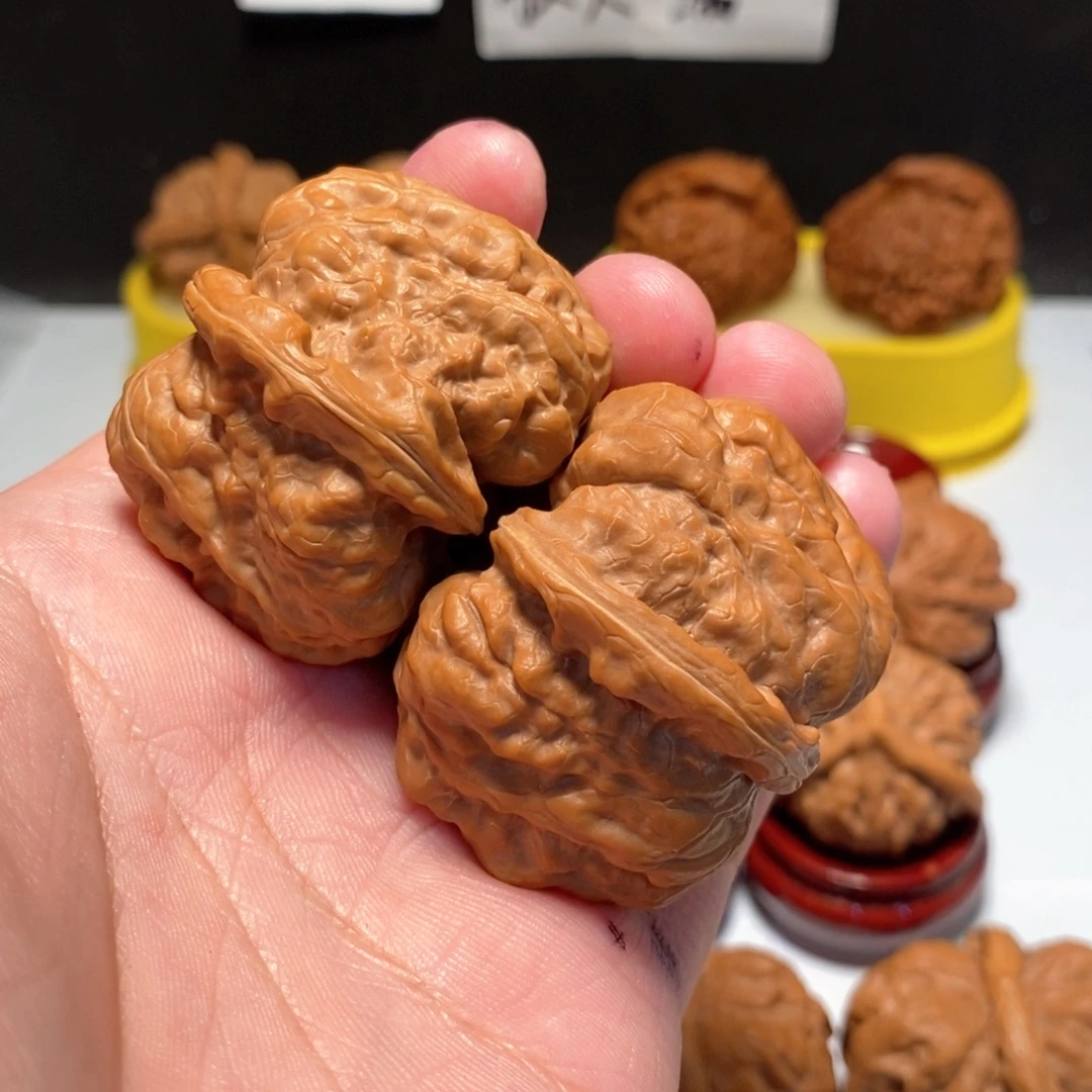 行***文玩核桃吊坠蛙蛙