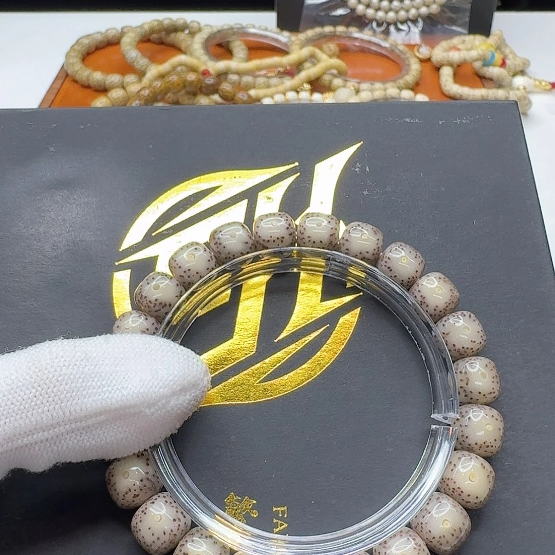 吊坠星月菩提126梵天糯冰卡姿兰大眼10左右单