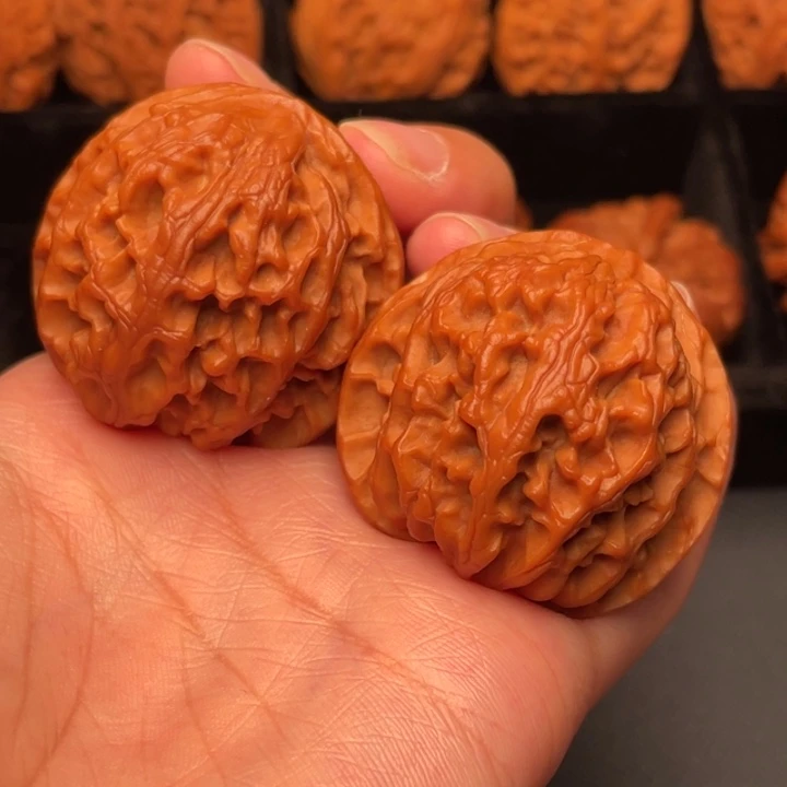 吊坠文玩核桃秦岭野生核桃文玩