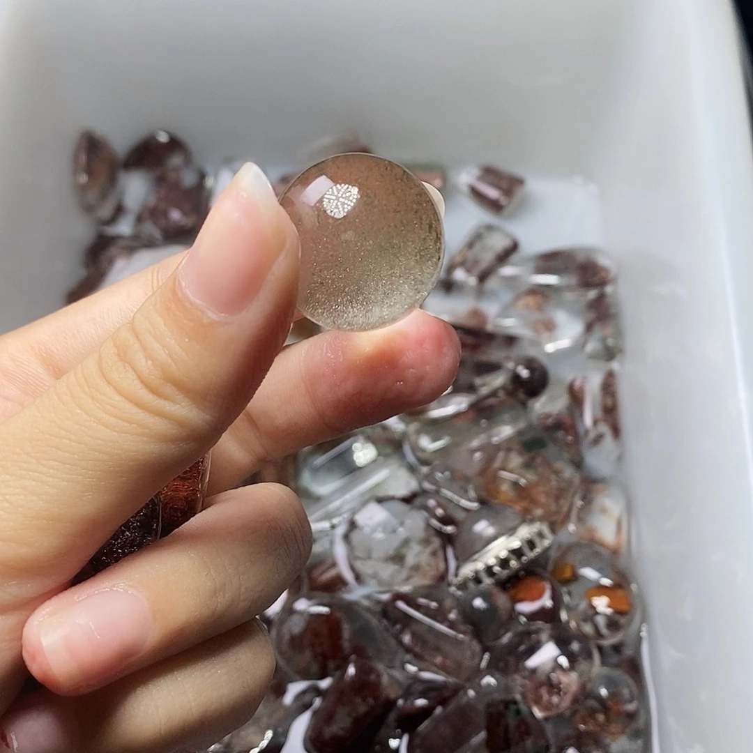 温***星银S925镶嵌颈饰水晶
