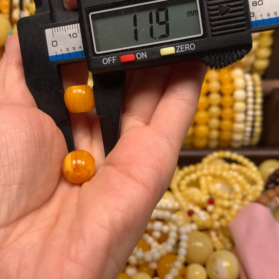 无非金属仿琥珀6945